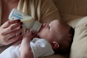 Reheating Breast Milk: Is It Safe? Best Practices - Perifit